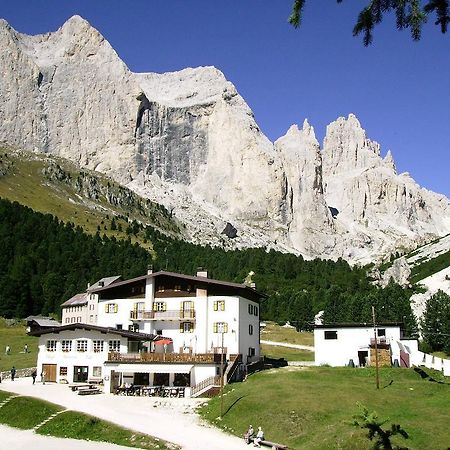 Hotel Rifugio Gardeccia Hutte Pozza di Fassa Exteriér fotografie