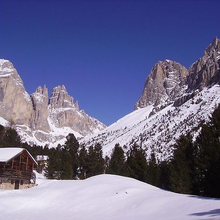 Hotel Rifugio Gardeccia Hutte Pozza di Fassa Exteriér fotografie